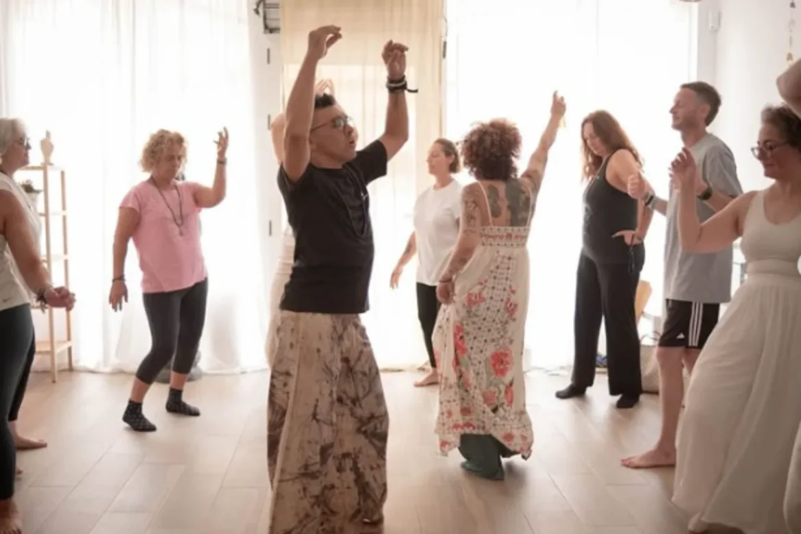 Taller de Meditación en Movimiento y Ho’oponopono Mario Ezcurra y Lucía Abellán Málaga